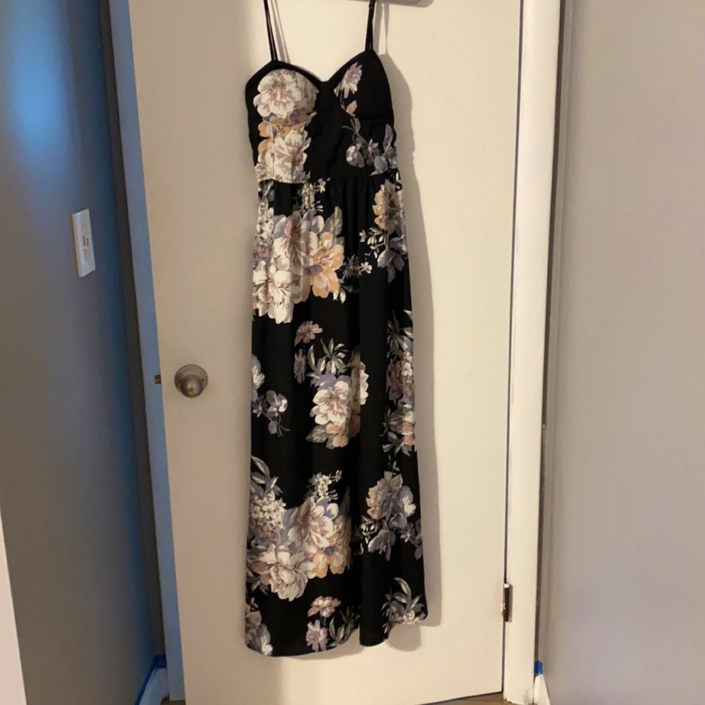 Floras Dress